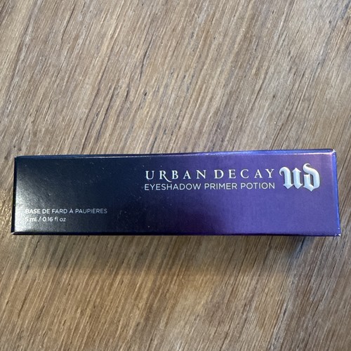 Urban decay eyeshadow - eyeshadow, primer